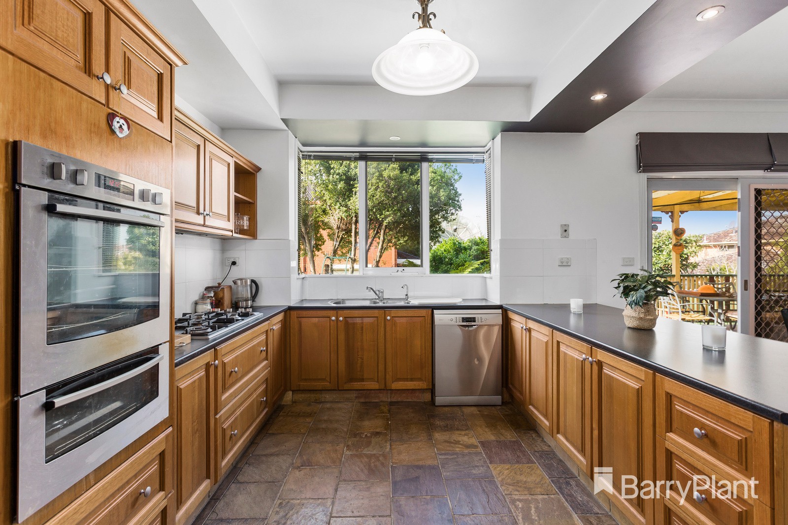 4 Cantala CourtWheelers Hill, VIC 3150, Wheelers Hill - Thumbnail 4