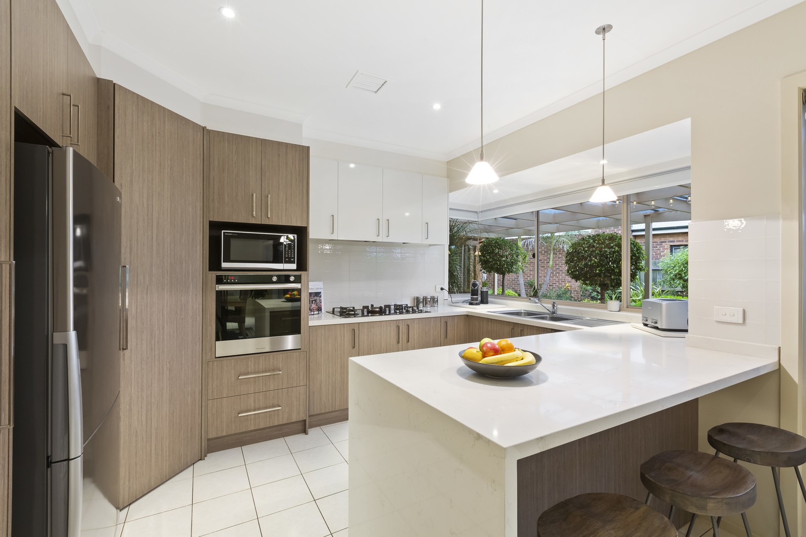 16 Panamuna AvenueTaylors Lakes, VIC 3038, Taylors Lakes - Thumbnail 4