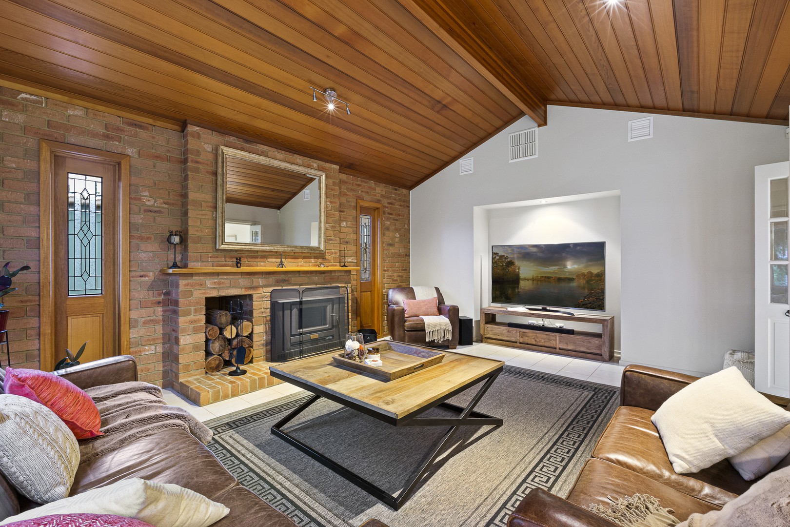 16 Panamuna AvenueTaylors Lakes, VIC 3038, Taylors Lakes - Thumbnail 6
