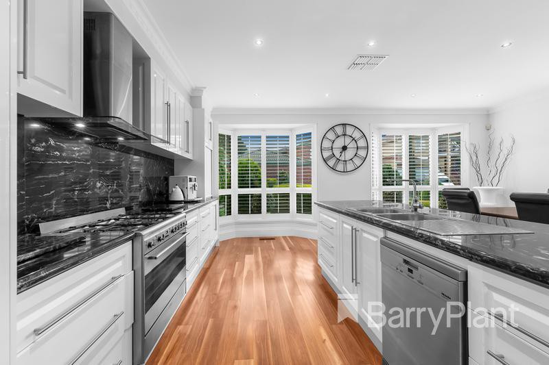 5 Hilliana WatersMill Park, VIC 3082, Mill Park - Thumbnail 4