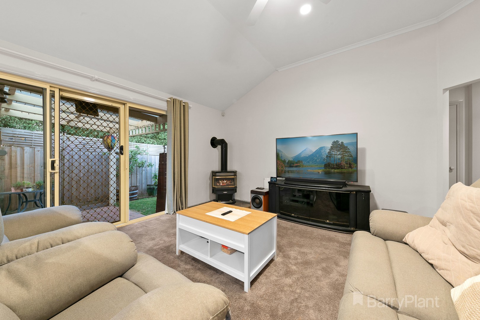 8 Cypress Hill DriveNarre Warren South, VIC 3805, Narre Warren South - Thumbnail 5