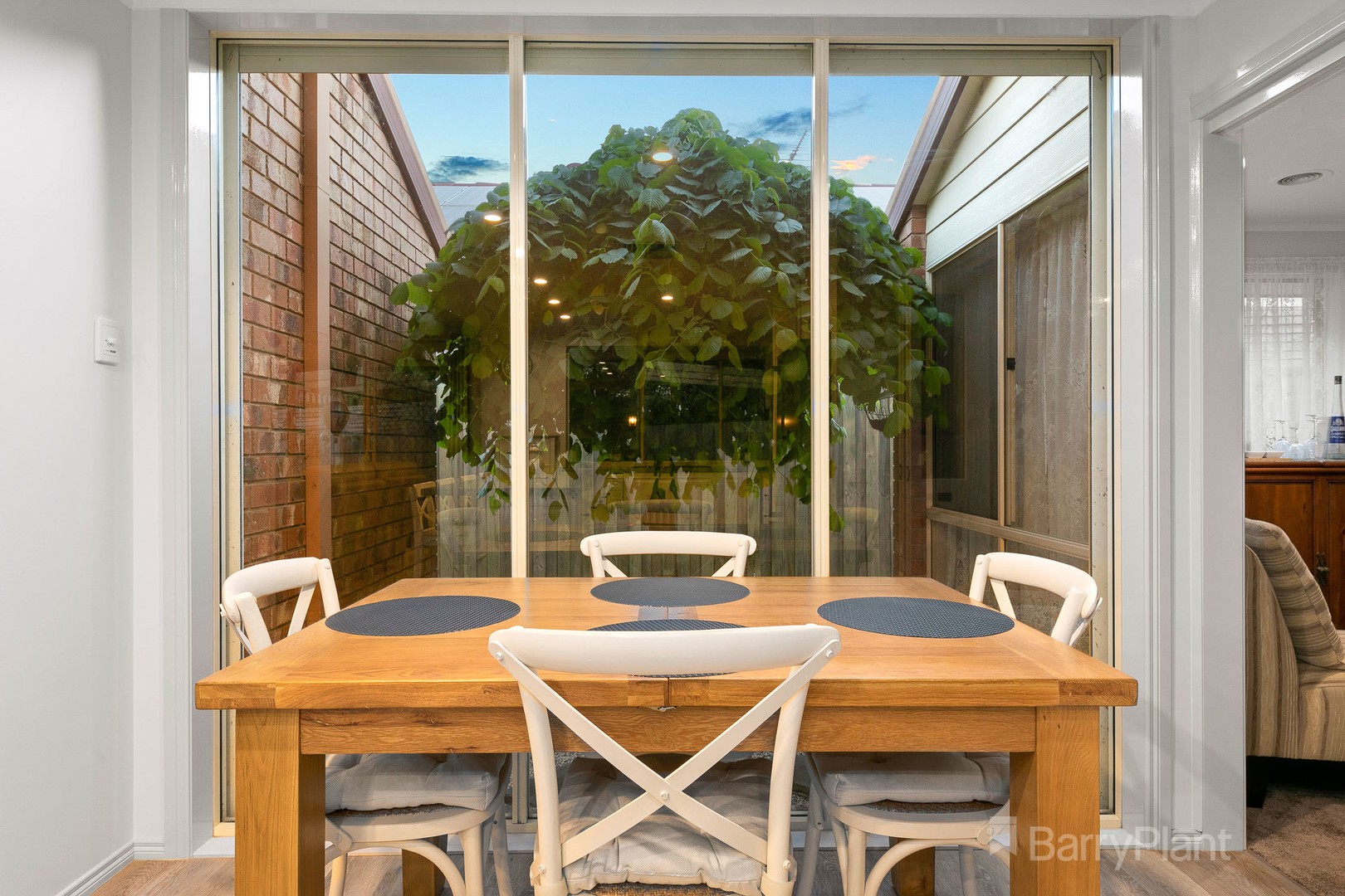 8 Cypress Hill DriveNarre Warren South, VIC 3805, Narre Warren South - Thumbnail 7