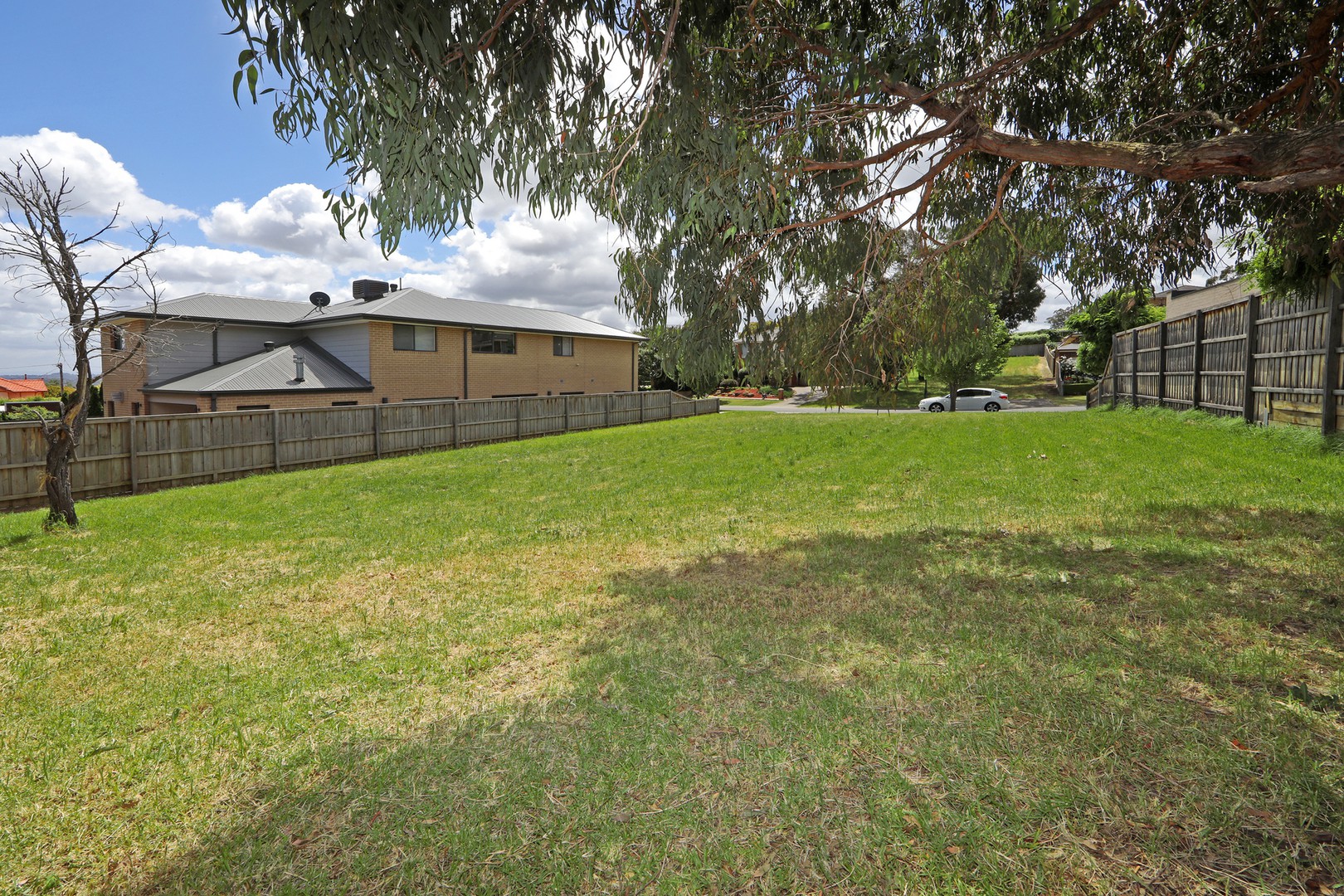 17 Grenfell PlaceLysterfield, VIC 3156, Lysterfield - Thumbnail 2