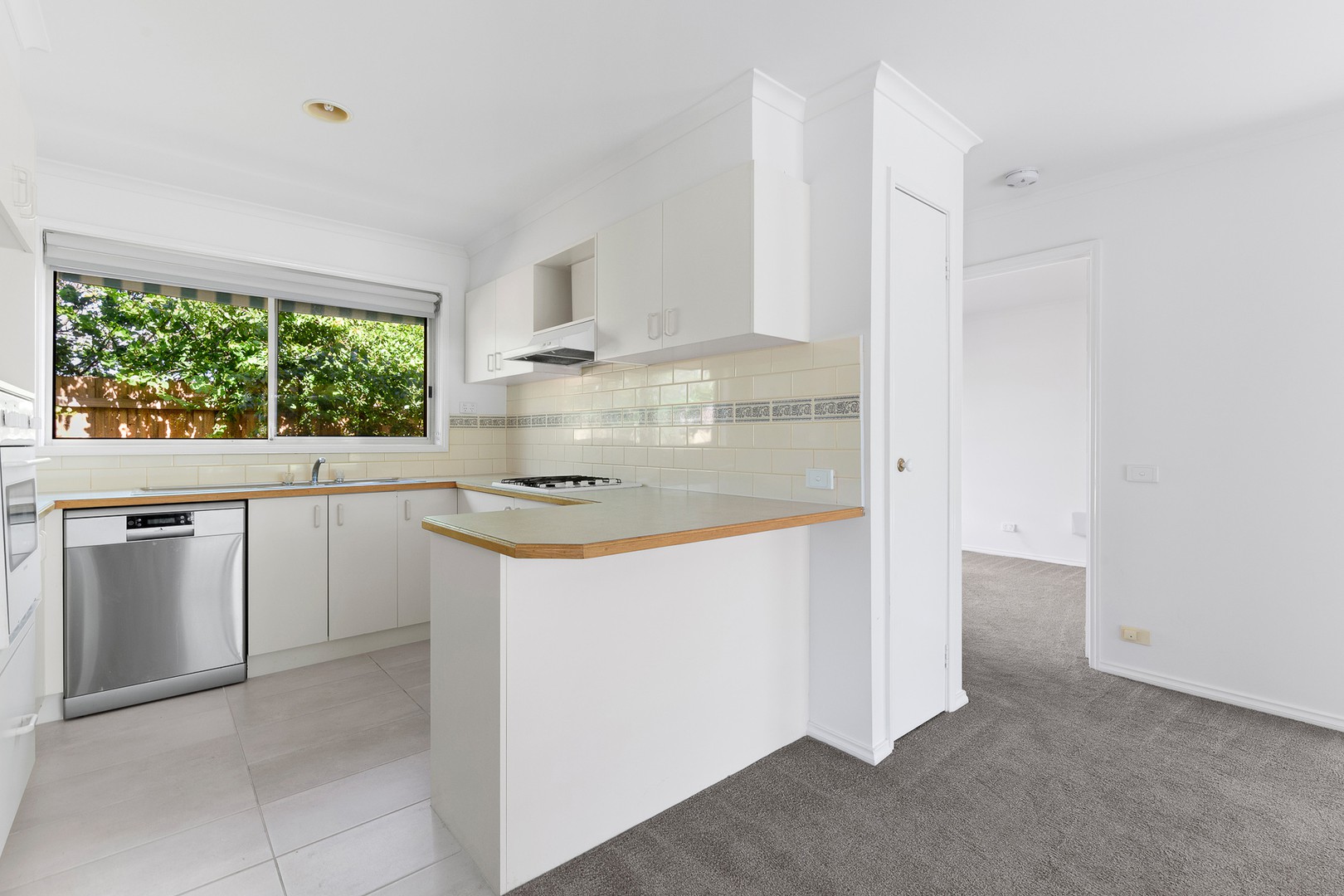 8 Hilltop MewsFrankston, VIC 3199, Frankston - Thumbnail 4