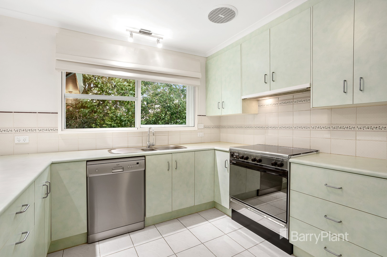17 Gemini Close, Doncaster East, VIC 3109, Doncaster East - Thumbnail 4
