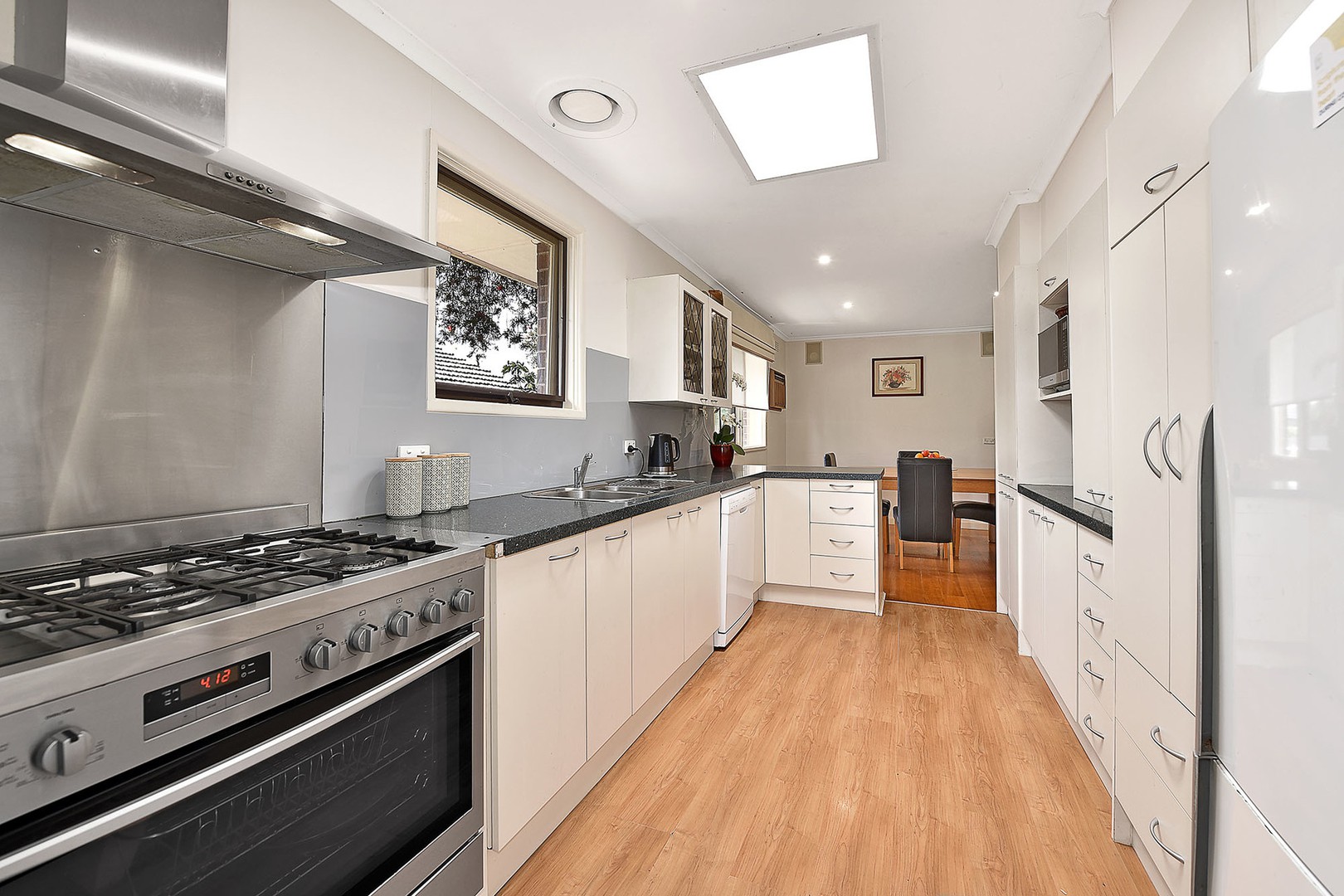 3 Glenleigh CourtGlen Waverley, VIC 3150, Glen Waverley - Thumbnail 4