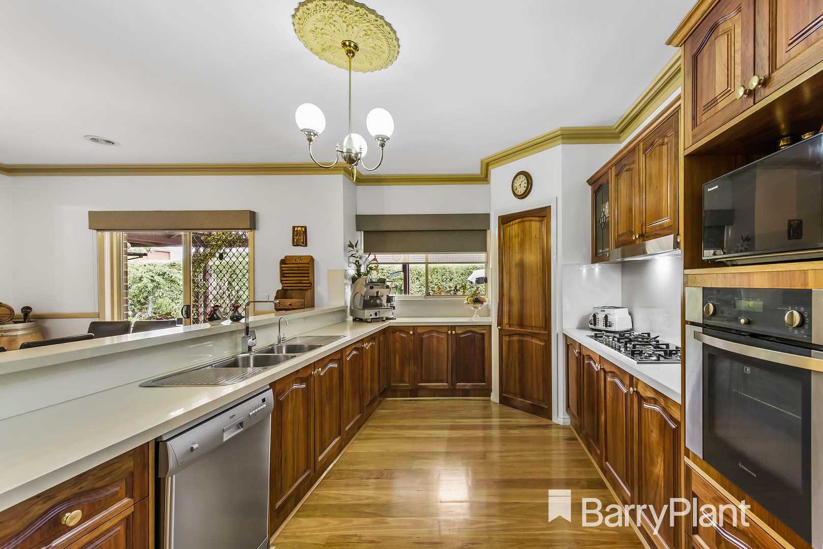 28 Sheoke GroveCairnlea, VIC 3023, Cairnlea - Thumbnail 7