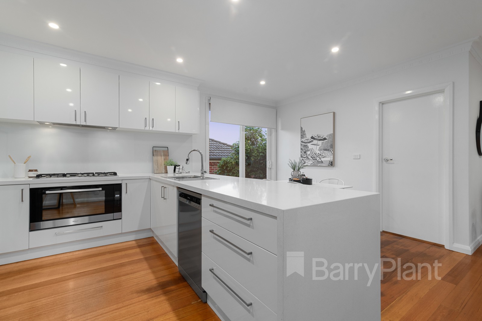 1/7-9 Vernon StreetCroydon, VIC 3136, Croydon - Thumbnail 3