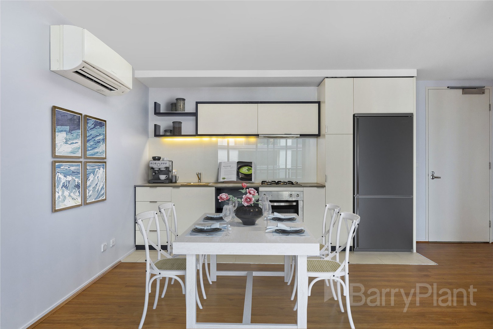 605/838 Bourke StreetDocklands, VIC 3008, Docklands - Thumbnail 2