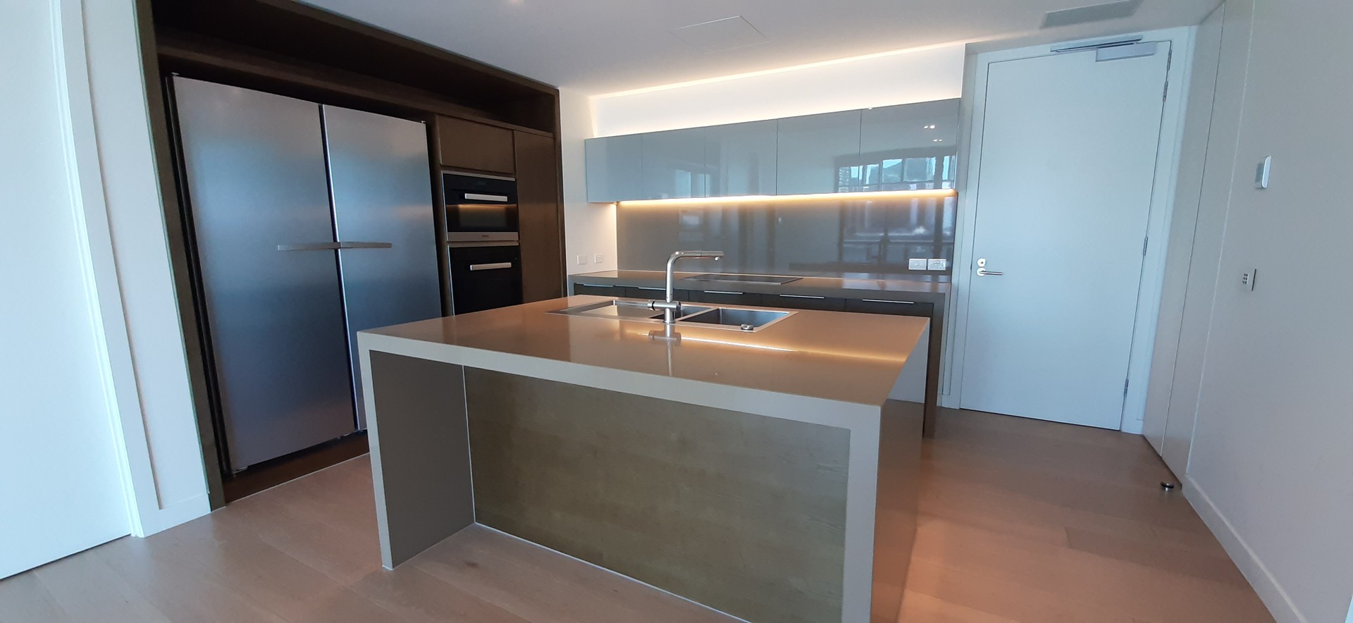 22/9 Waterside Place, Docklands, VIC 3008 - Thumbnail 1 - 20/11/2020