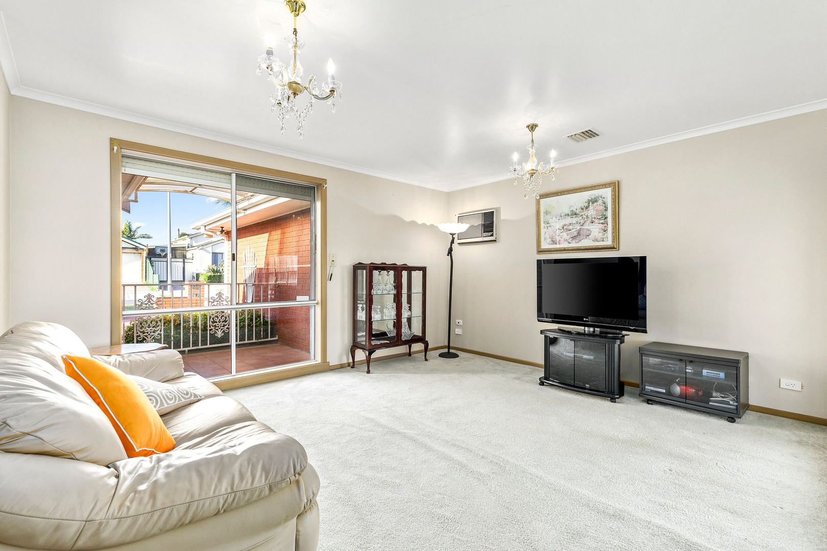 9 Armstrong CloseKeilor East, VIC 3033, Keilor East - Thumbnail 2
