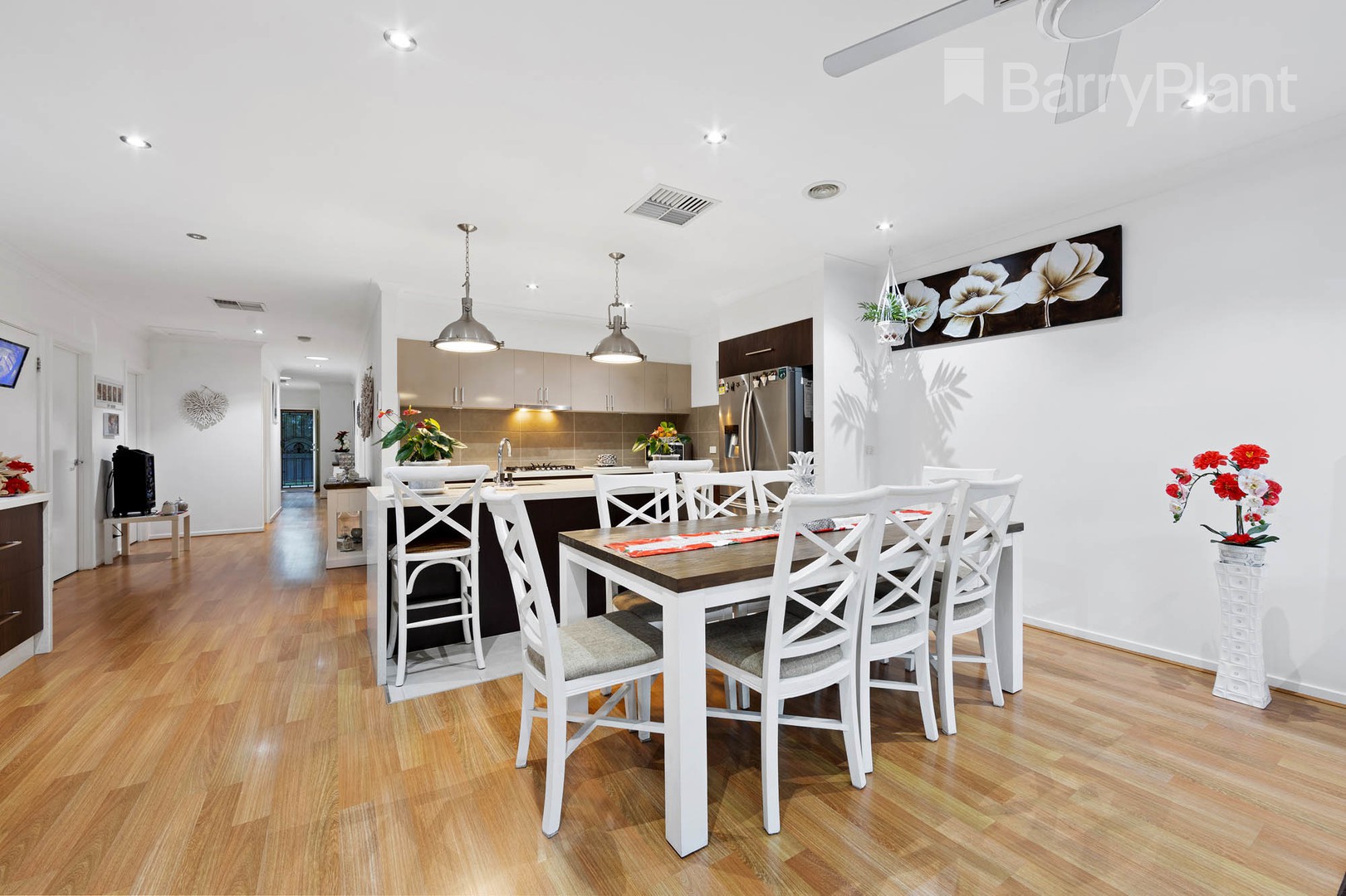 34 Erin SquareDeer Park, VIC 3023, Deer Park - Thumbnail 4