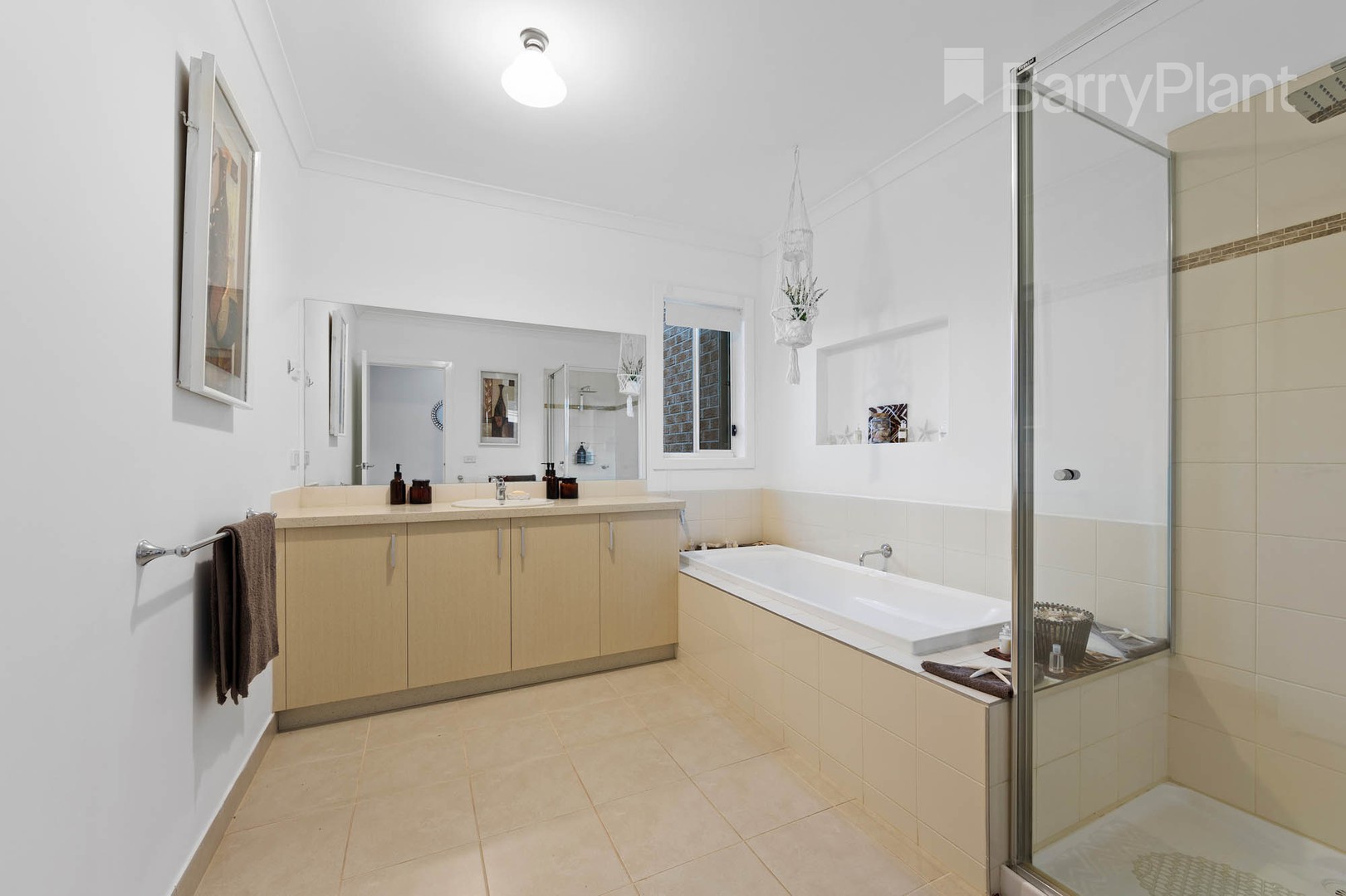 34 Erin SquareDeer Park, VIC 3023, Deer Park - Thumbnail 5