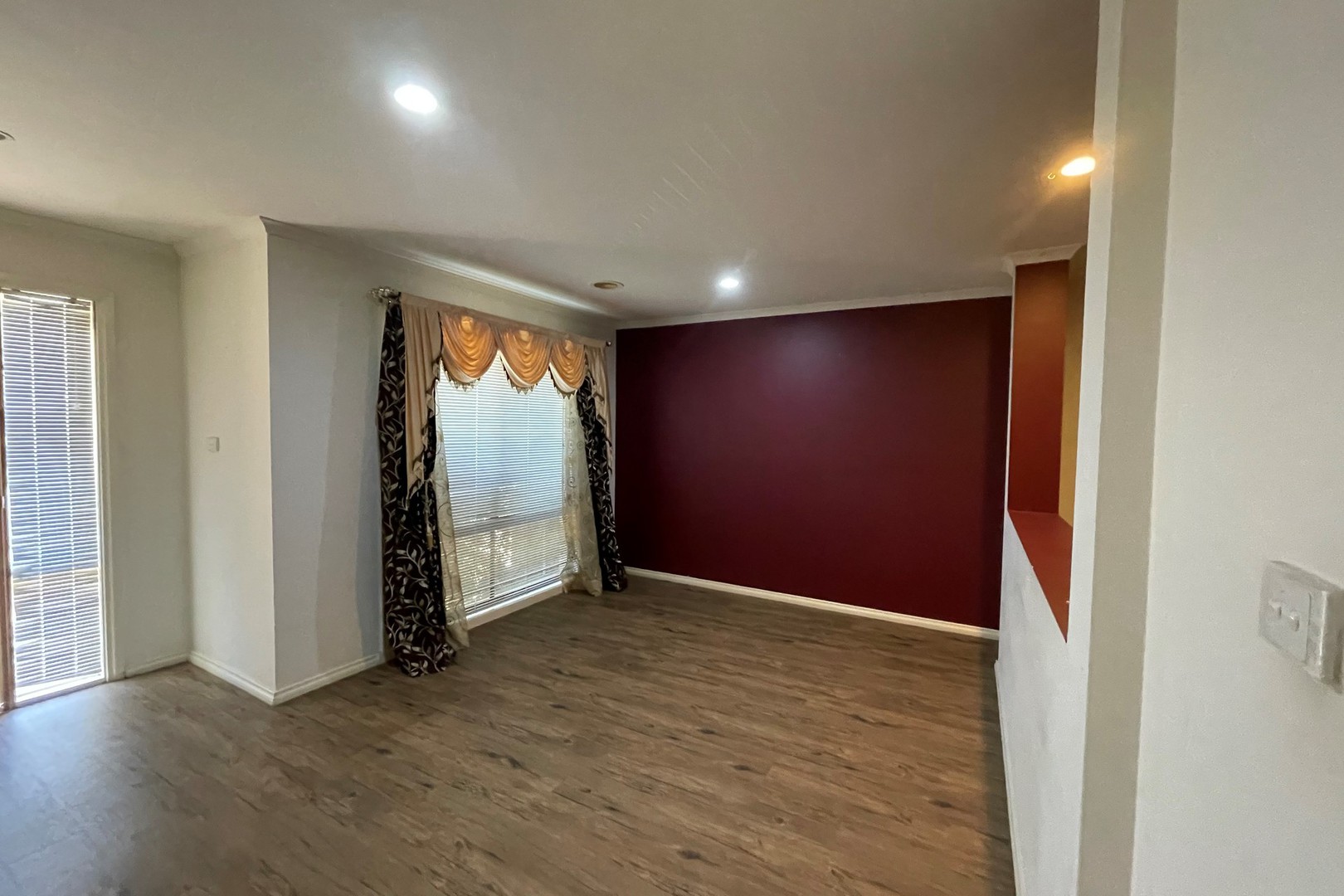 52 Mathisen Terrace, Hillside, VIC 3037 - Thumbnail 1 - 23/11/2020