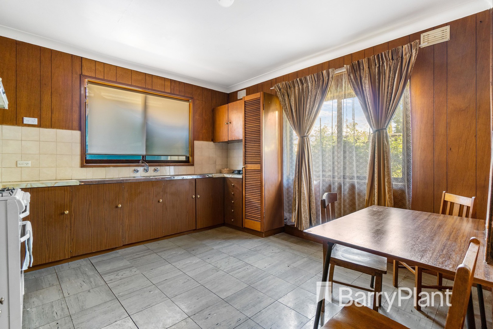 14 Biggs StreetSt Albans, VIC 3021, St Albans - Thumbnail 6