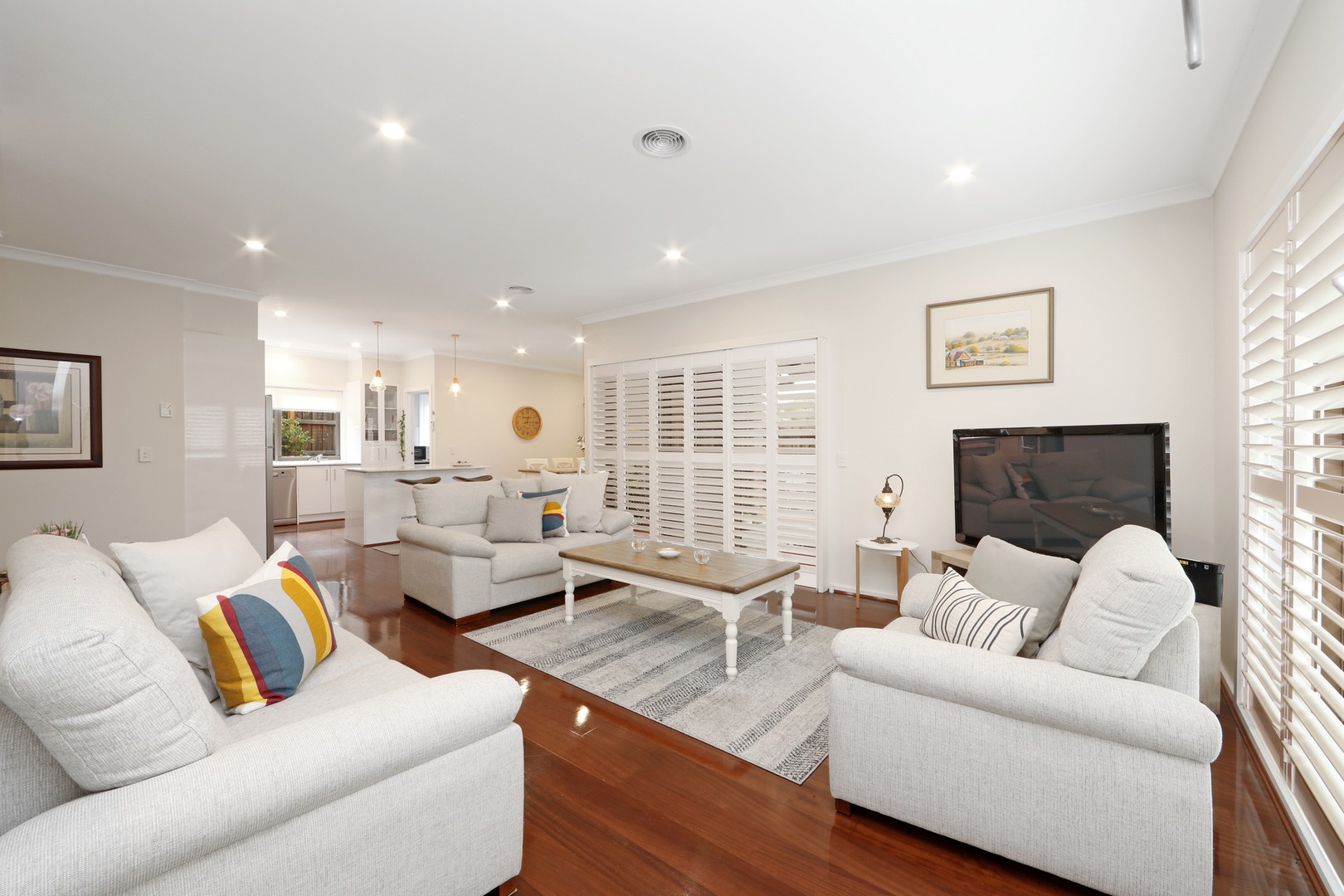 2/40 Lambourne AvenueRowville, VIC 3178, Rowville - Thumbnail 2