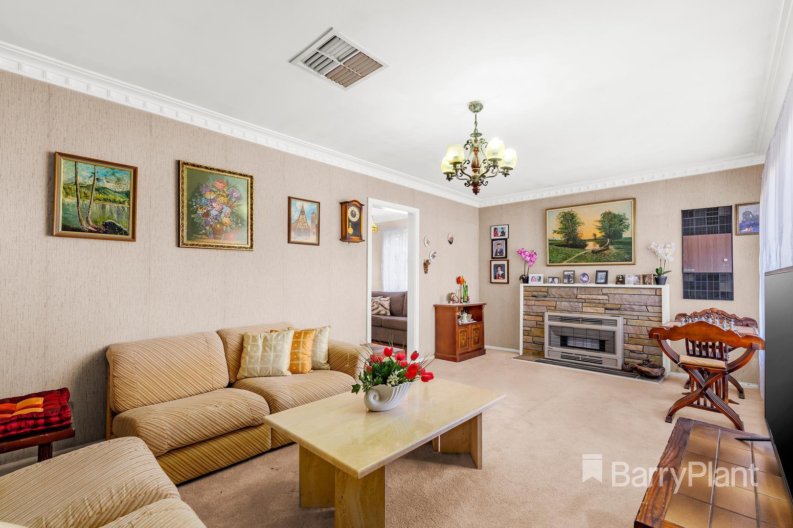 31 Elwers StreetWatsonia North, VIC 3087, Watsonia North - Thumbnail 2