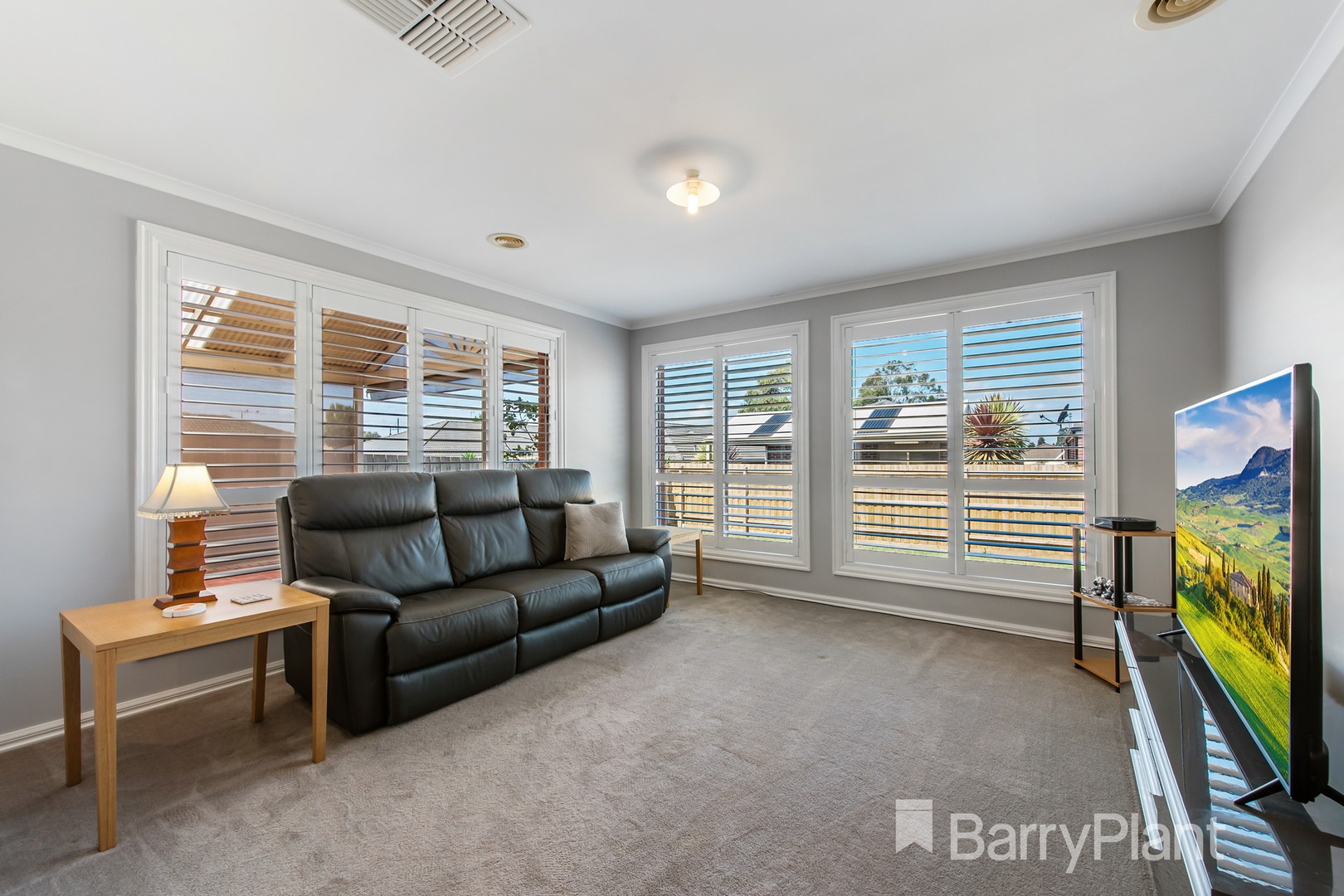 12 Juliana AvenueWyndham Vale, VIC 3024, Wyndham Vale - Thumbnail 2