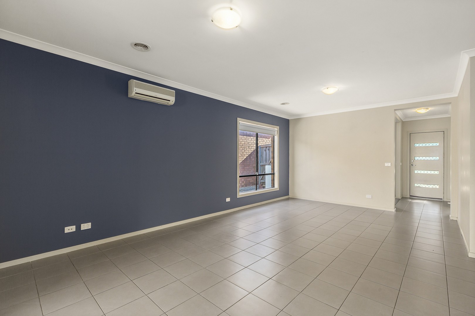 16 Cloudy CrescentPoint Cook, VIC 3030, Point Cook - Thumbnail 4