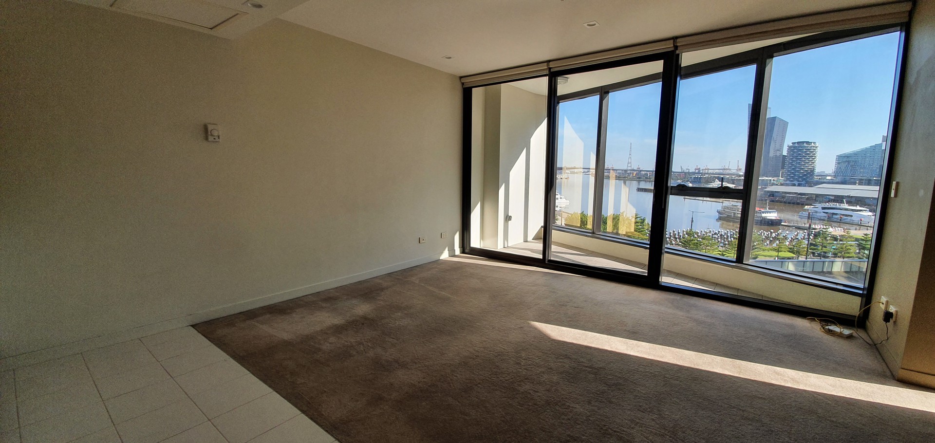 711/100 Harbour Esplanade, Docklands, VIC 3008 - Thumbnail 1 - 24/11/2020