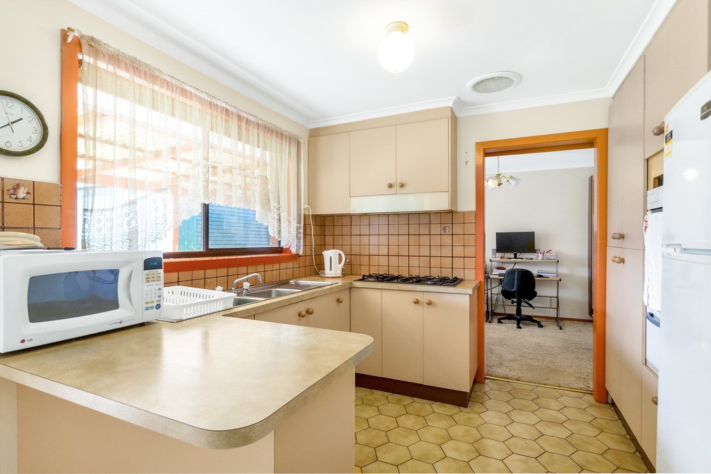 1 Berrigan CourtWerribee, VIC 3030, Werribee - Thumbnail 4