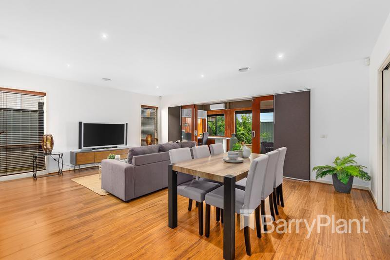 10 Paddys PlaceSouth Morang, VIC 3752, South Morang - Thumbnail 5