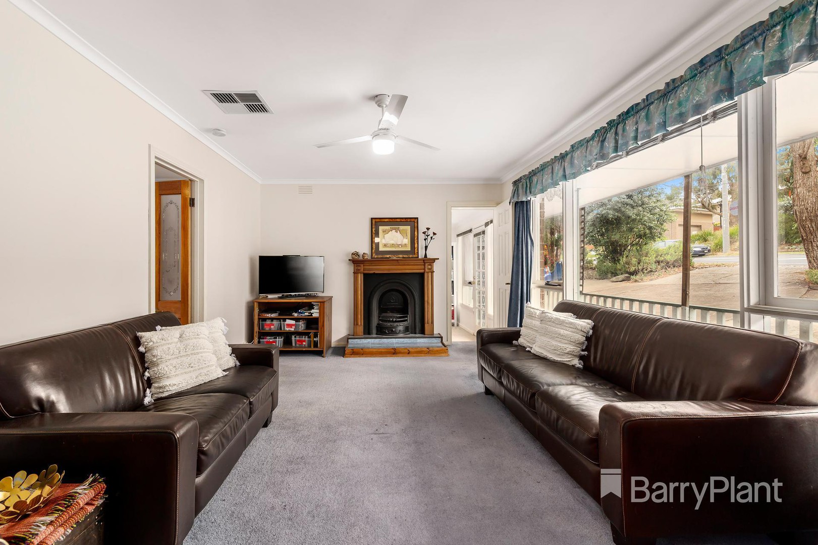 146-148 St Helena RoadBriar Hill, VIC 3088, Briar Hill - Thumbnail 2