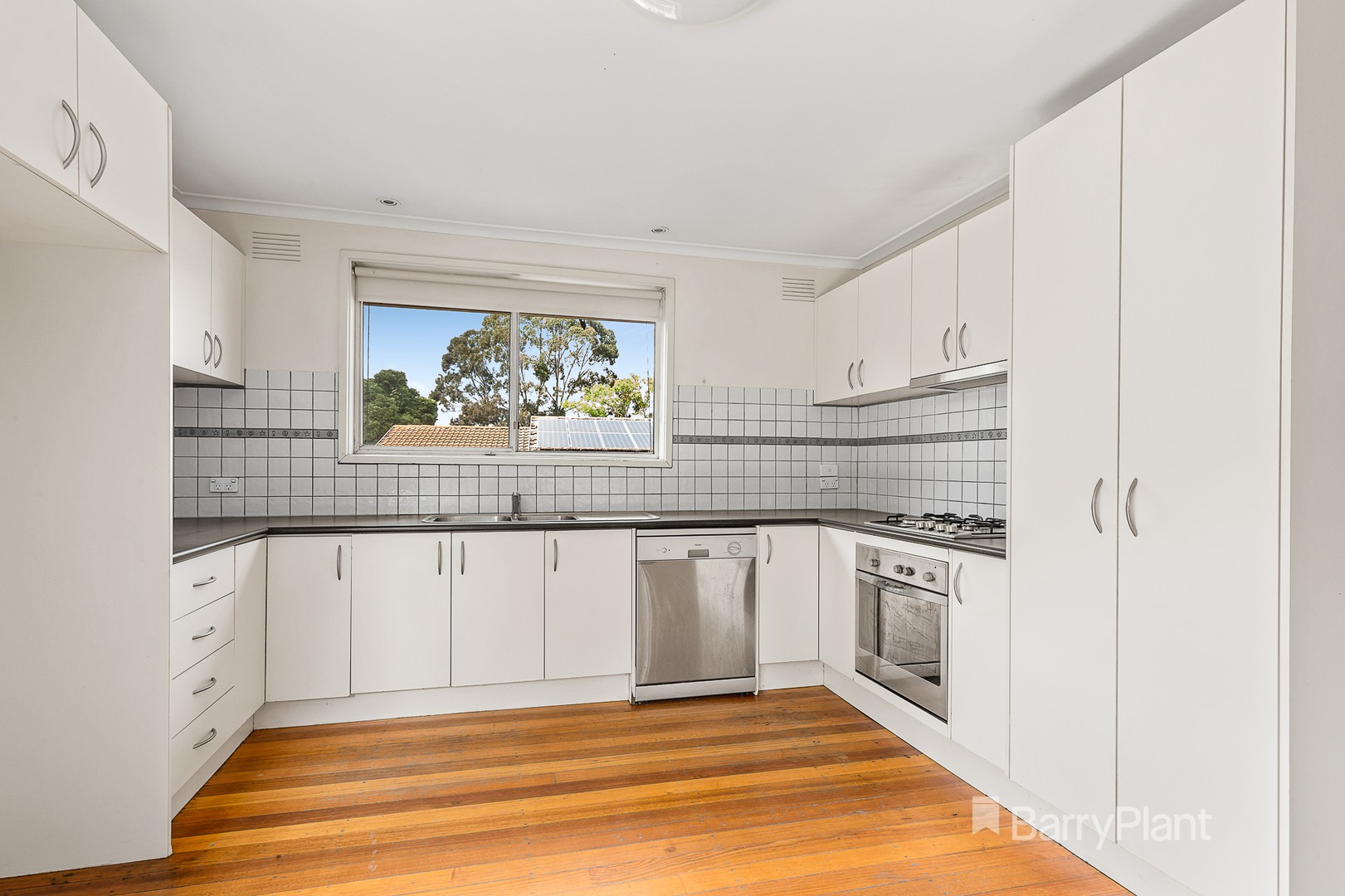 52 Cambridge RoadKilsyth, VIC 3137, Kilsyth - Thumbnail 4