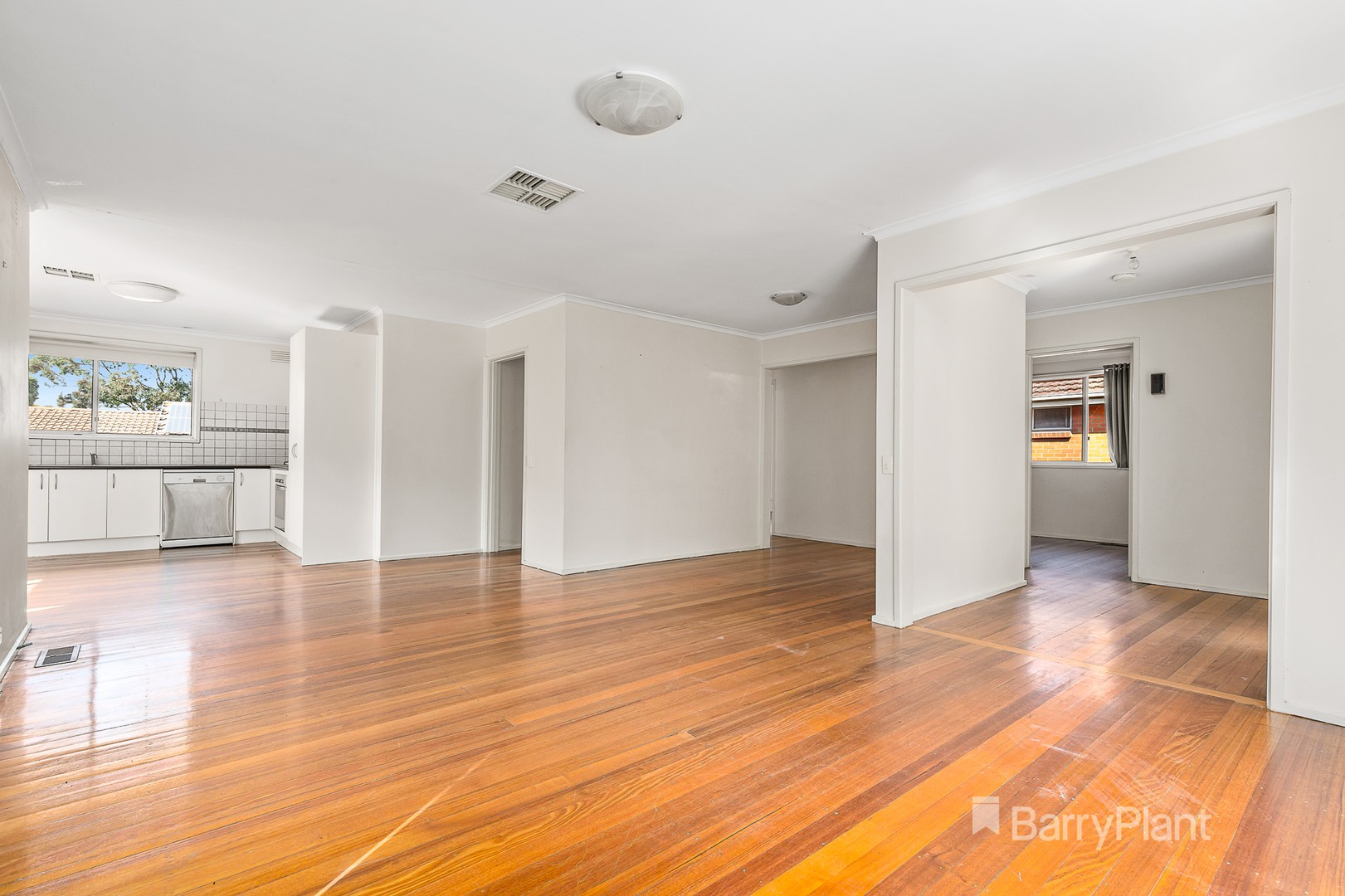 52 Cambridge RoadKilsyth, VIC 3137, Kilsyth - Thumbnail 5