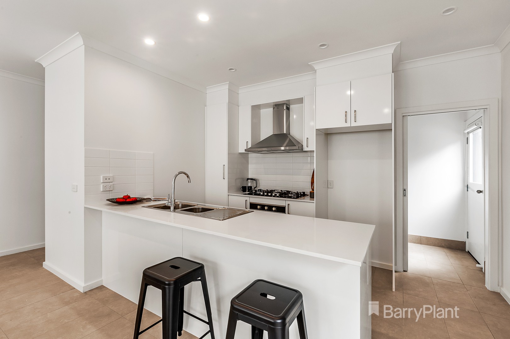 3/6 Sommerville AvenueMernda, VIC 3754, Mernda - Thumbnail 2