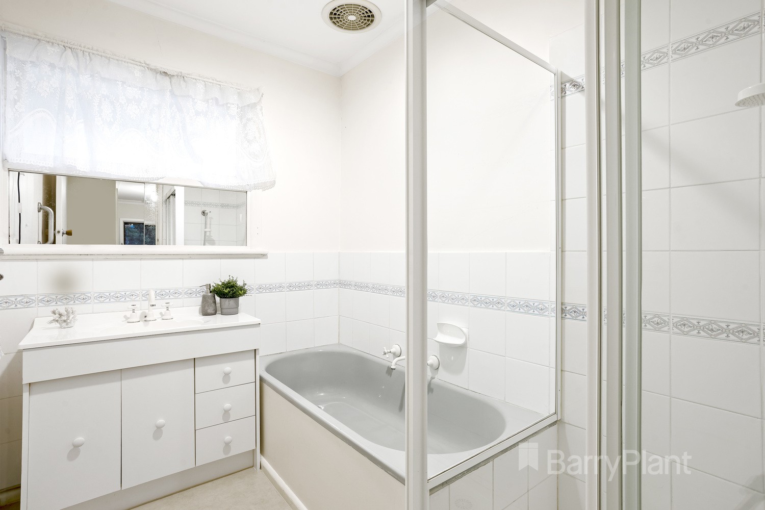 11 Dundee StreetWatsonia North, VIC 3087, Watsonia North - Thumbnail 8