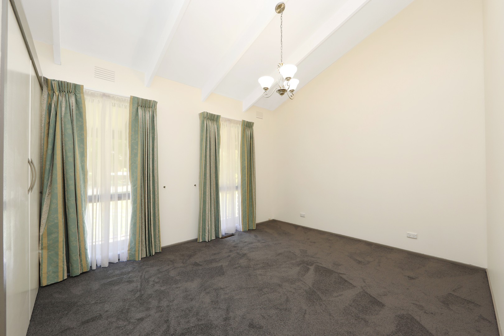 16 Lansell CourtRowville, VIC 3178, Rowville - Thumbnail 5