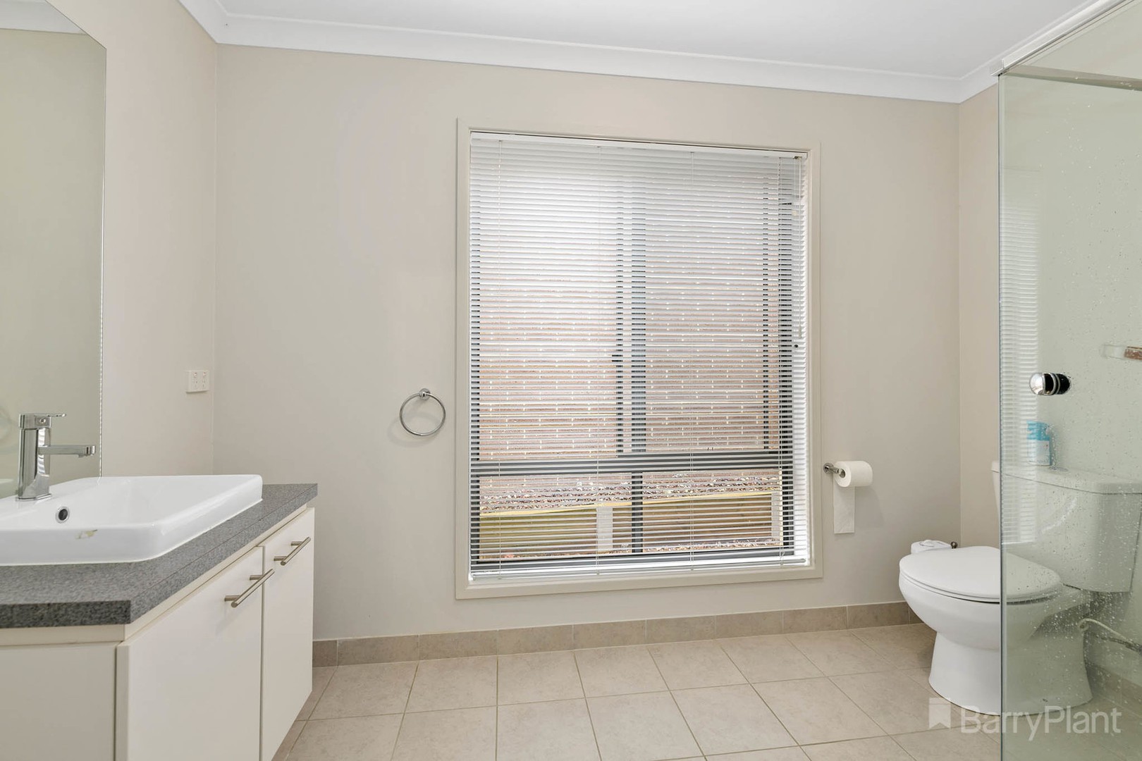 8 Belmont CrescentPakenham, VIC 3810, Pakenham - Thumbnail 6