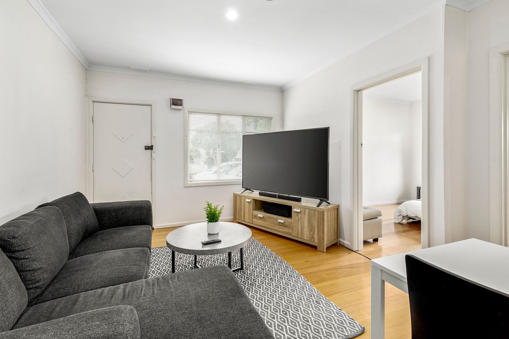 1/92 Kerferd StreetEssendon North, VIC 3041, Essendon North - Thumbnail 2