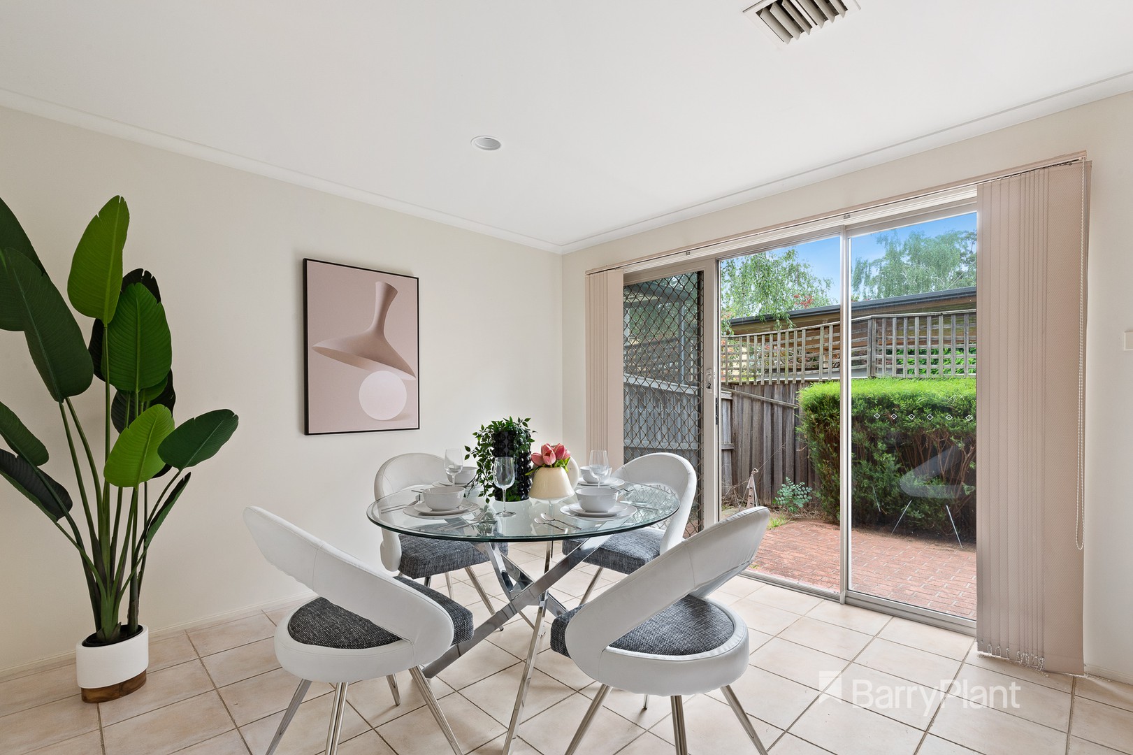 8 Hay Street, Box Hill South, VIC 3128, Box Hill South - Thumbnail 4