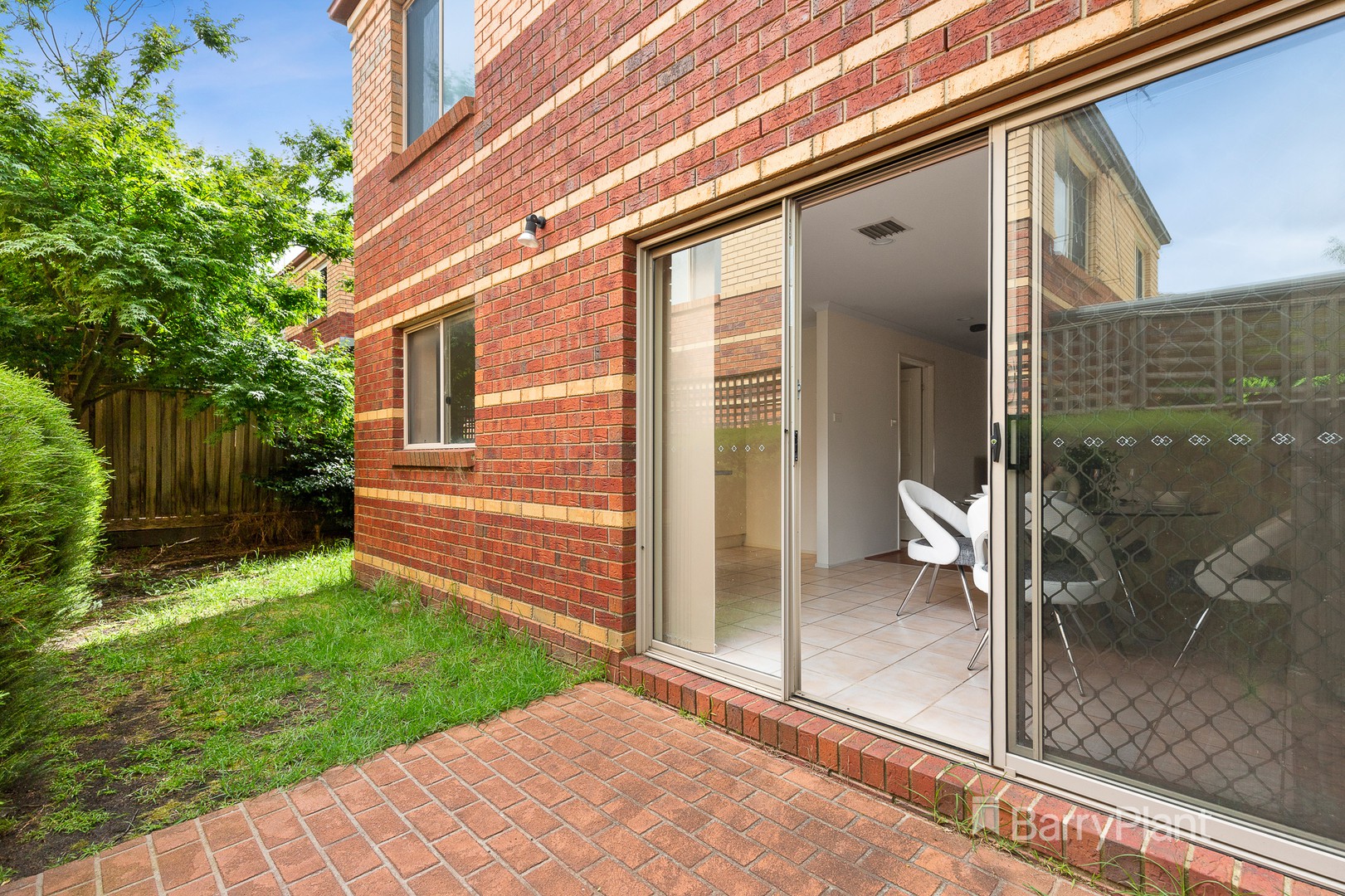 8 Hay Street, Box Hill South, VIC 3128, Box Hill South - Thumbnail 5