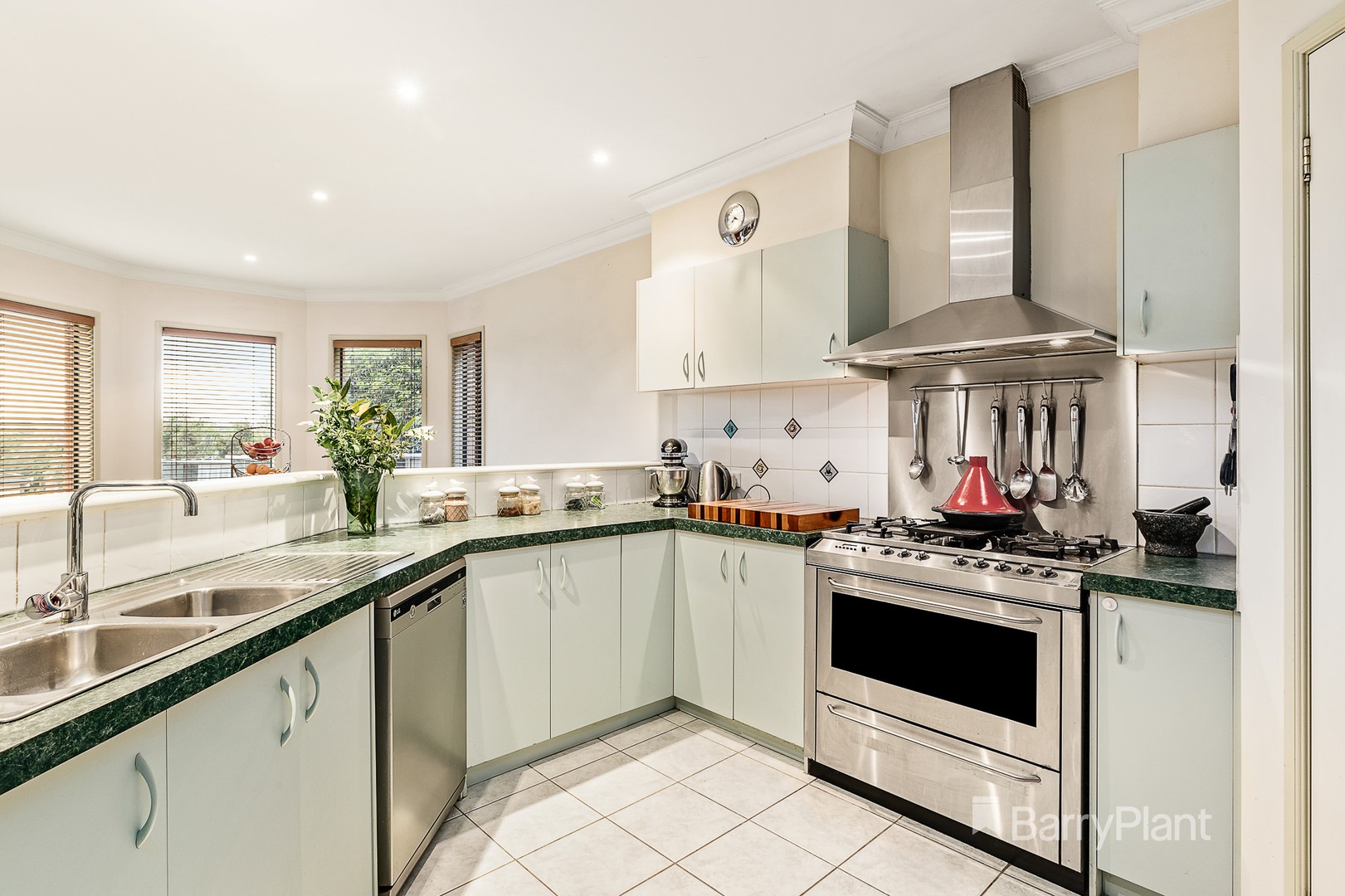 50 Yarra Valley Boulevard, Bulleen, VIC 3105, Bulleen - Thumbnail 3