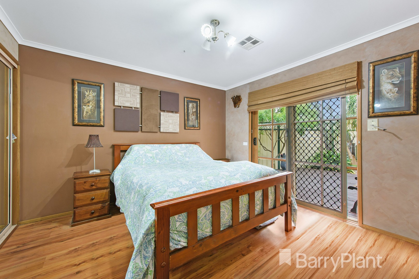 10 Carson CrescentHoppers Crossing, VIC 3029, Hoppers Crossing - Thumbnail 6