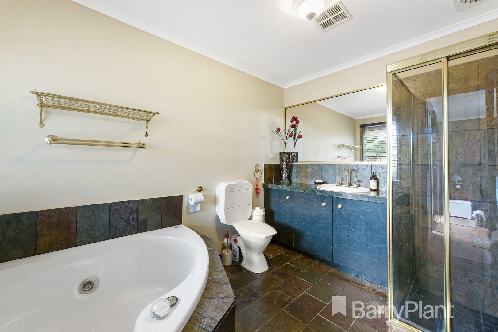 10 Carson CrescentHoppers Crossing, VIC 3029, Hoppers Crossing - Thumbnail 7