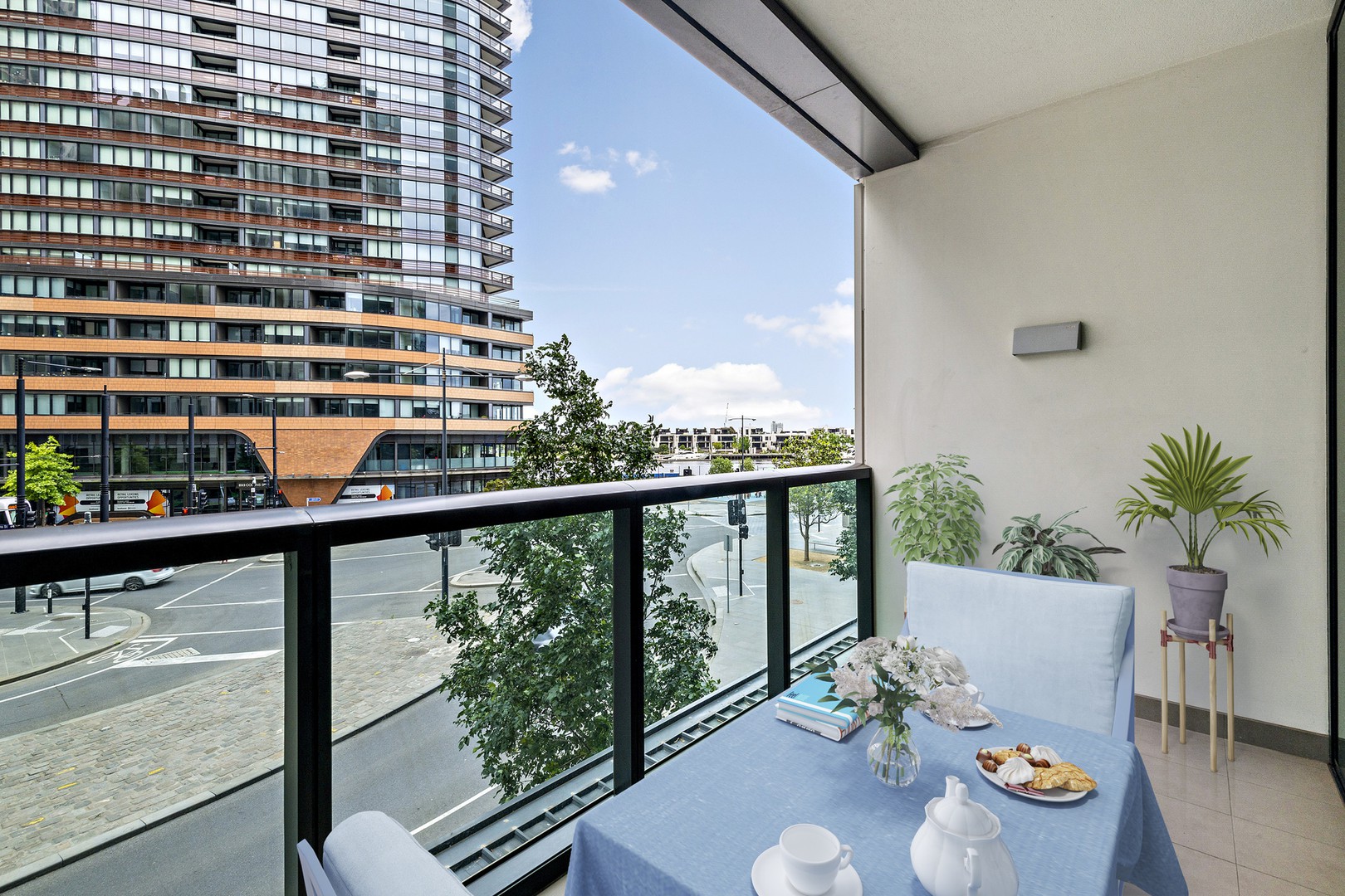 1E/9 Waterside PlaceDocklands, VIC 3008, Docklands - Thumbnail 3