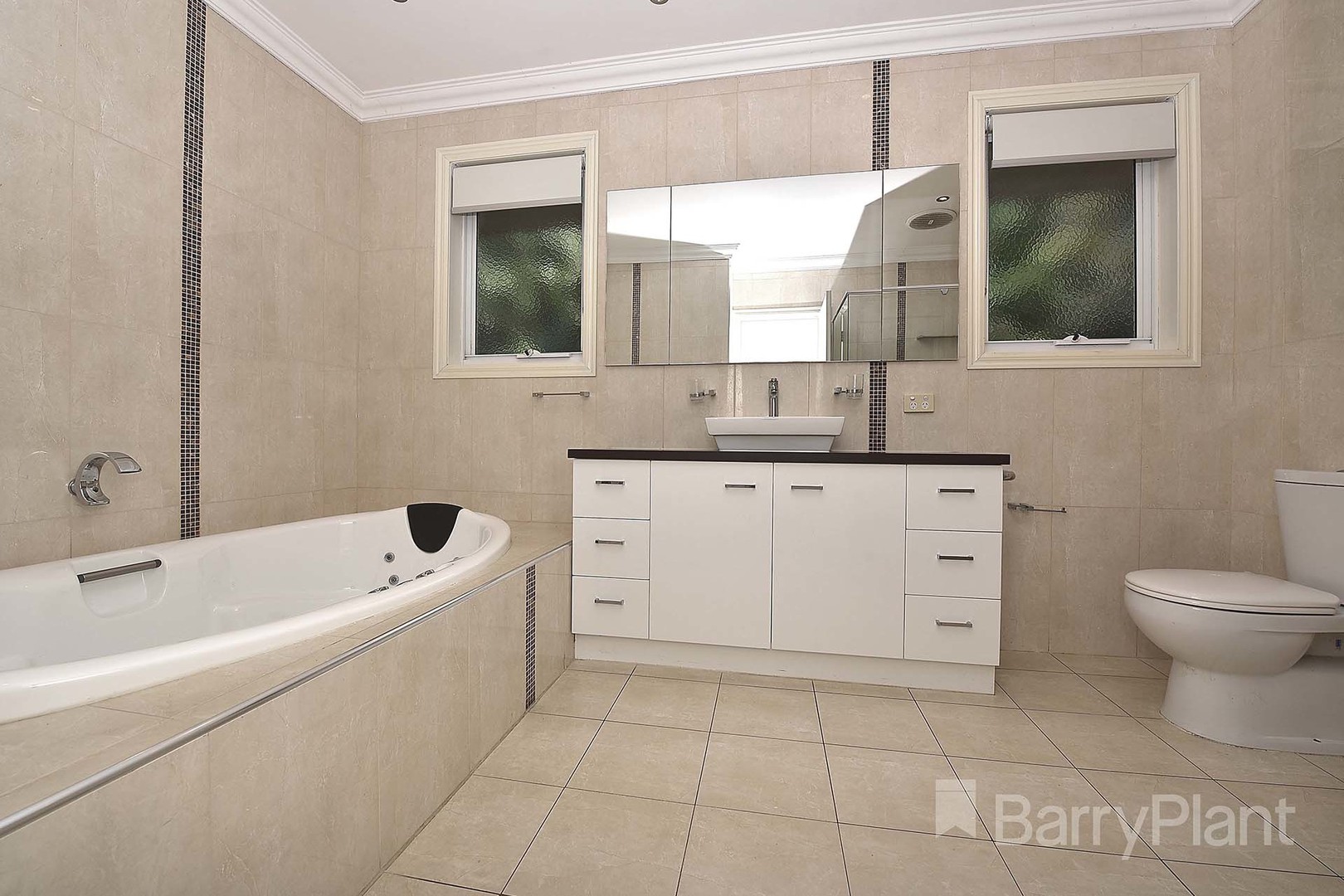 12 Somerset DriveDandenong North, VIC 3175, Dandenong North - Thumbnail 7
