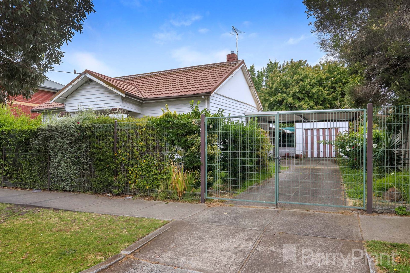 82 Roberts StreetWest Footscray, VIC 3012, West Footscray - Thumbnail 2