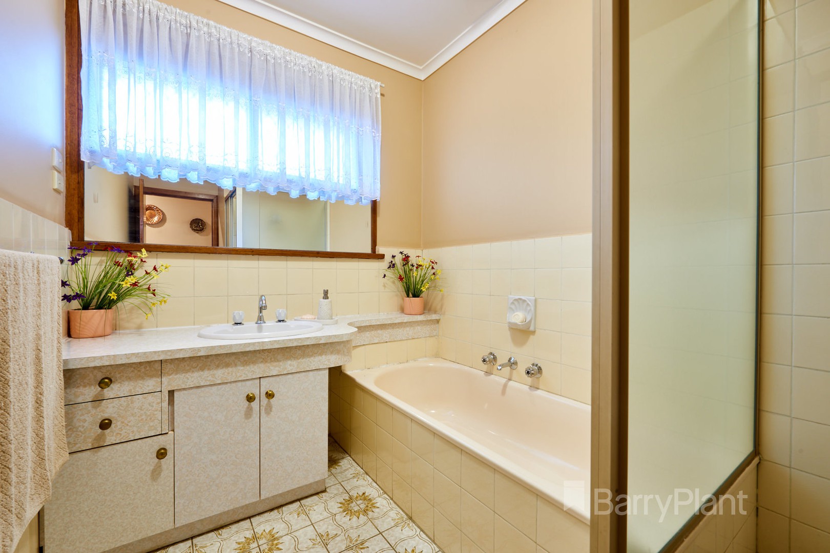 18 Camellia AvenueNoble Park North, VIC 3174, Noble Park - Thumbnail 7