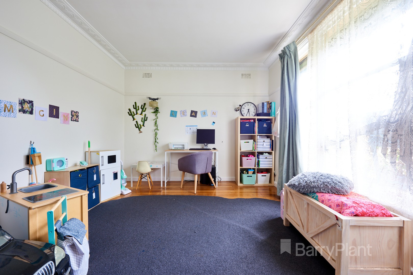 12 Barnett GroveNoble Park, VIC 3174, Noble Park - Thumbnail 4