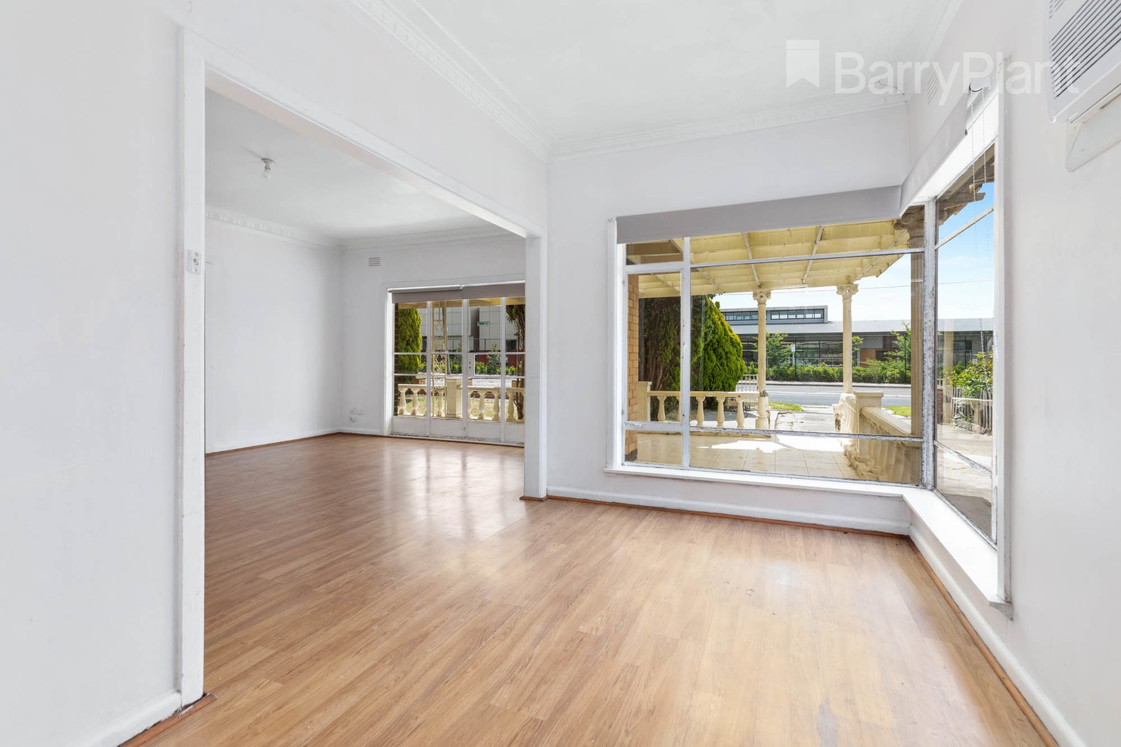 17 Theodore Street, St Albans, VIC 3021 - Thumbnail 2 - 30/11/2020