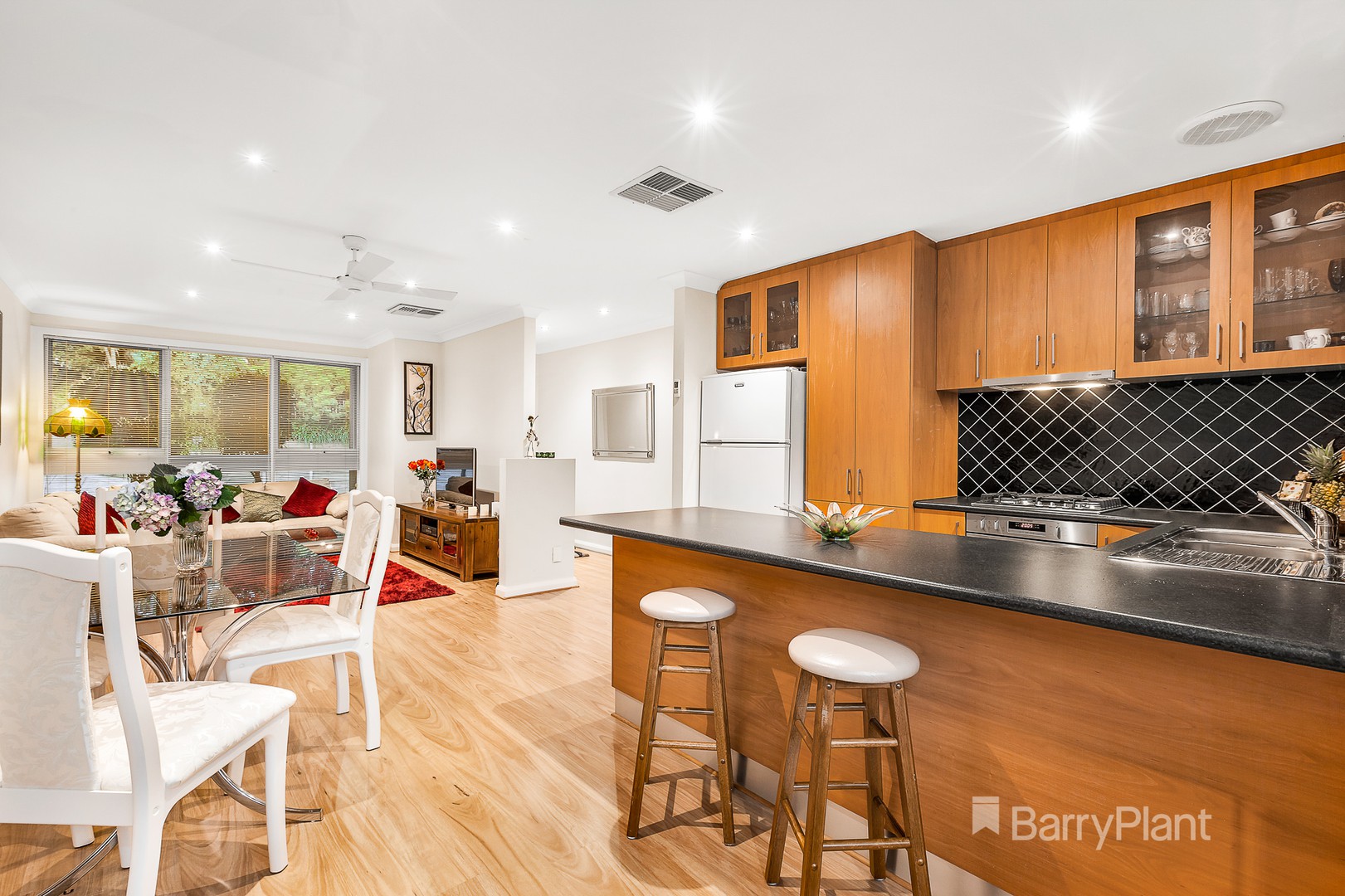 1/82 Bowen Road, Doncaster East, VIC 3109, Doncaster East - Thumbnail 3