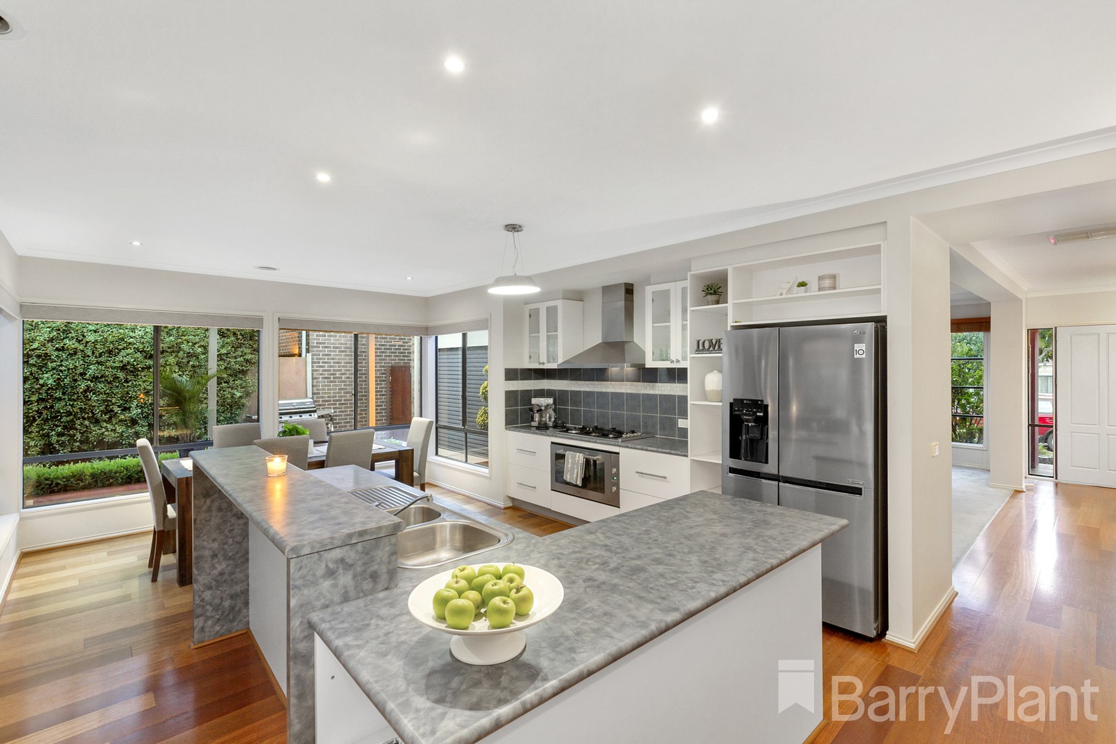 30 Scarlet DriveBundoora, VIC 3083, Bundoora - Thumbnail 3