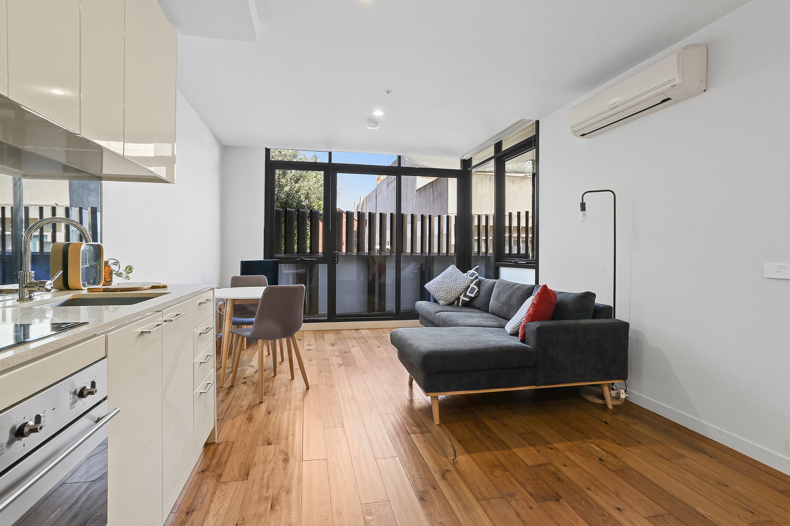 6105/172 Edward Street, Brunswick East, VIC 3057 - Thumbnail 2 - 01/12/2020