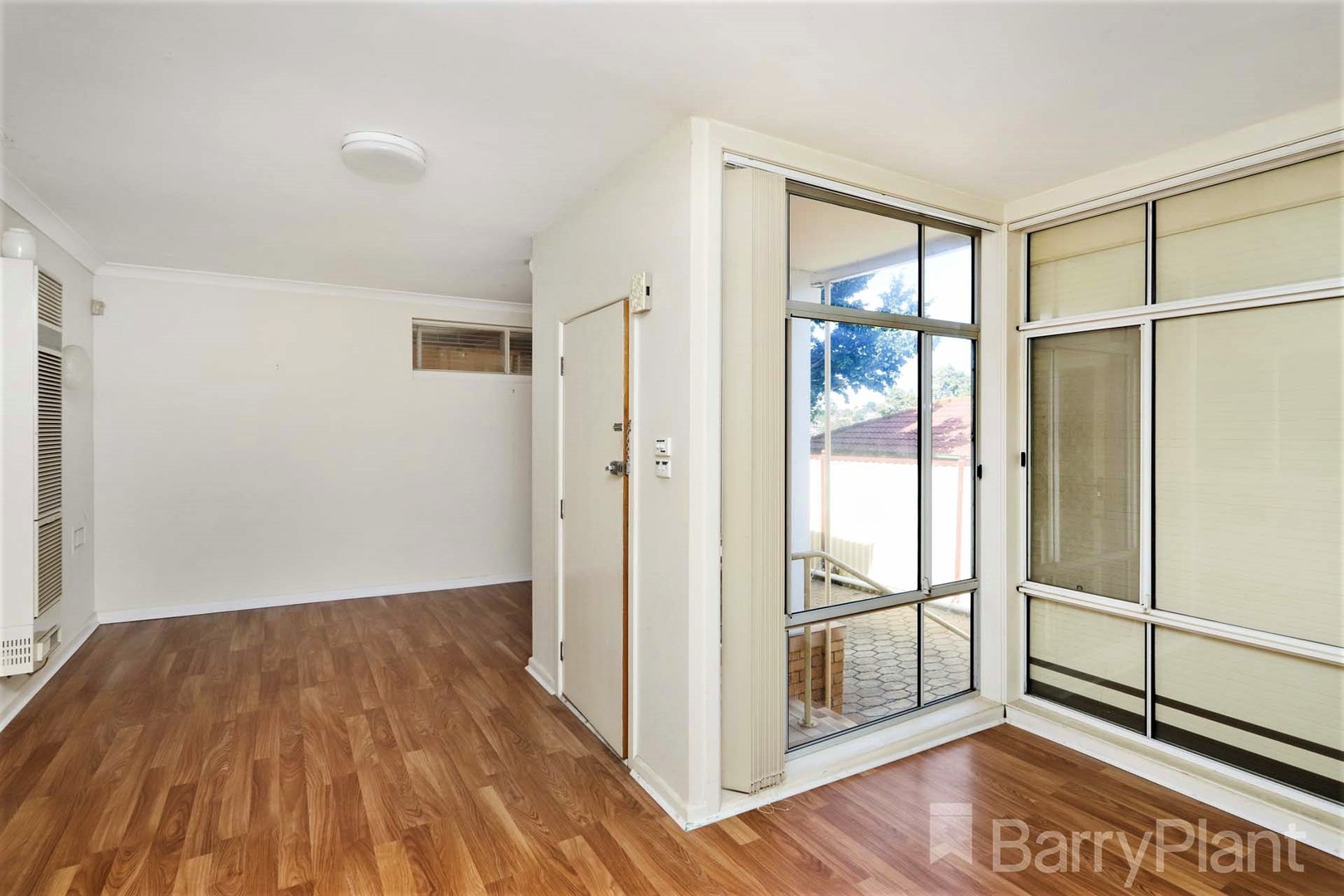 221 Johnstone StreetWestmeadows, VIC 3049, Westmeadows - Thumbnail 2