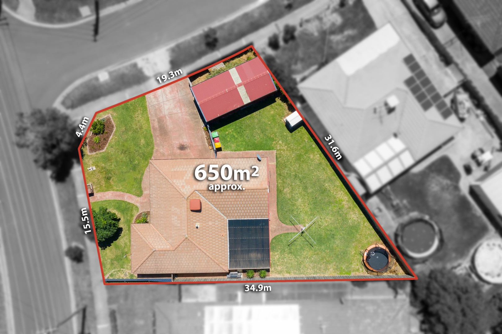 36 Banbury CrescentCraigieburn, VIC 3064, Craigieburn - Thumbnail 2